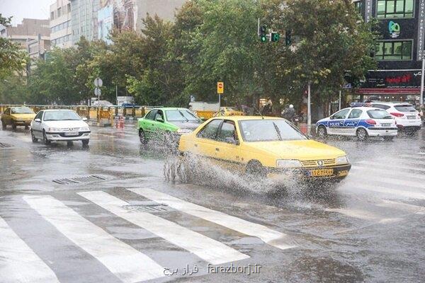 تداوم بارش در اکثر مناطق نیمه شمالی